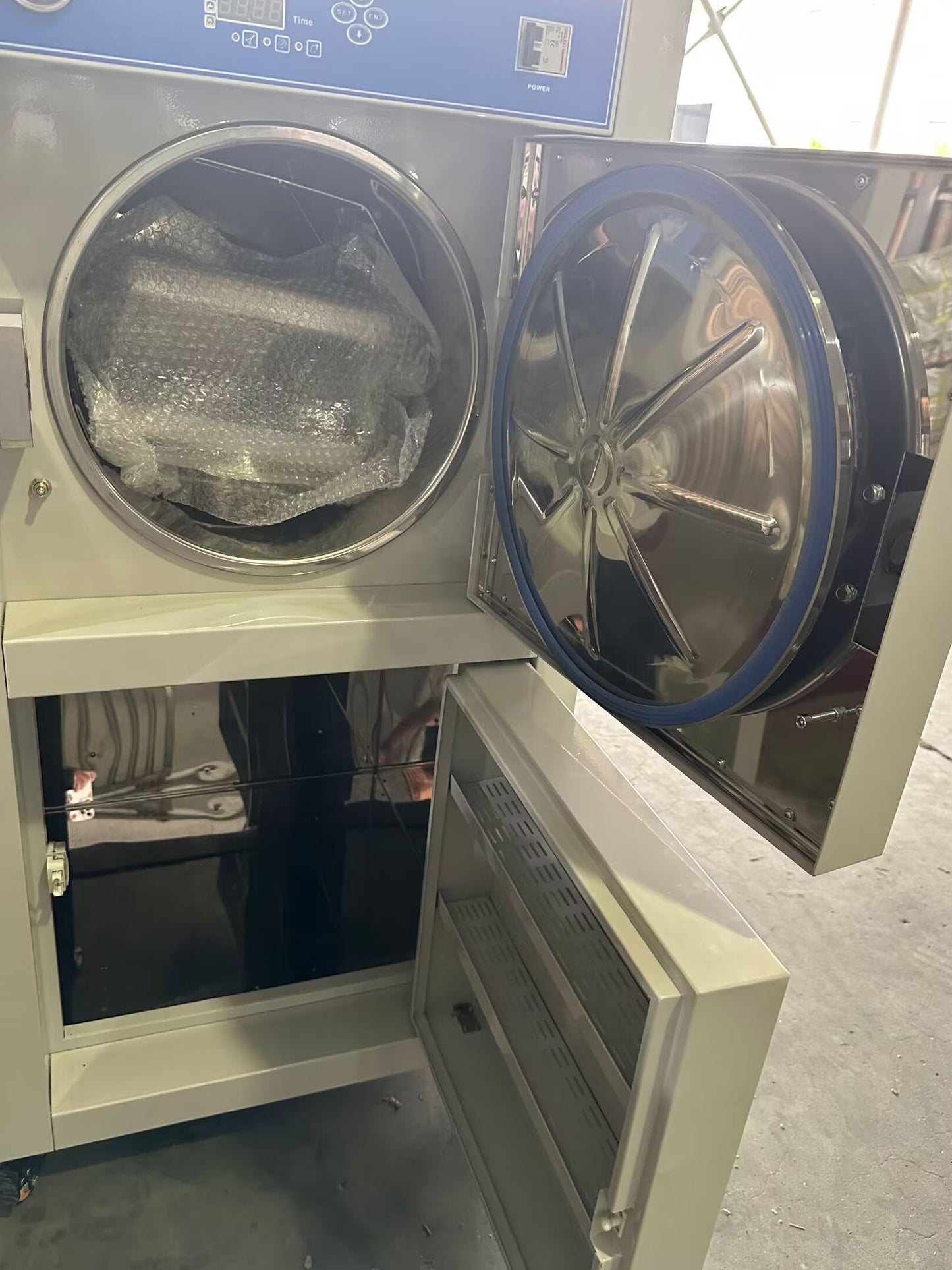 TS-DDV 100L Small horizontal type autoclave