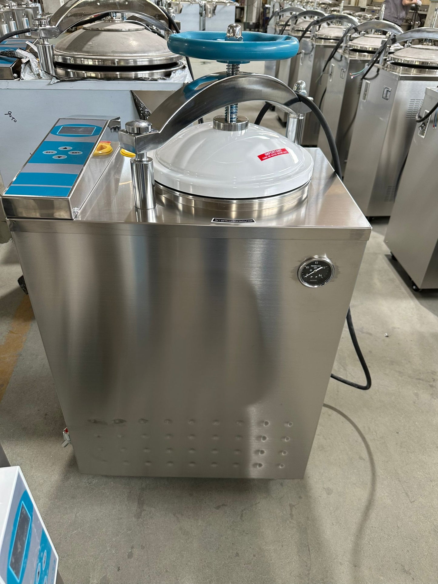Autoclave médico vertical automático VA-SD