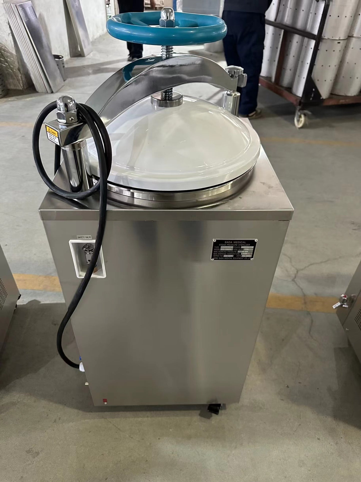 Digital Display Vertical Autoclave Machine Pressure Steam Sterilizer Top Loading Autoclave VA-SD