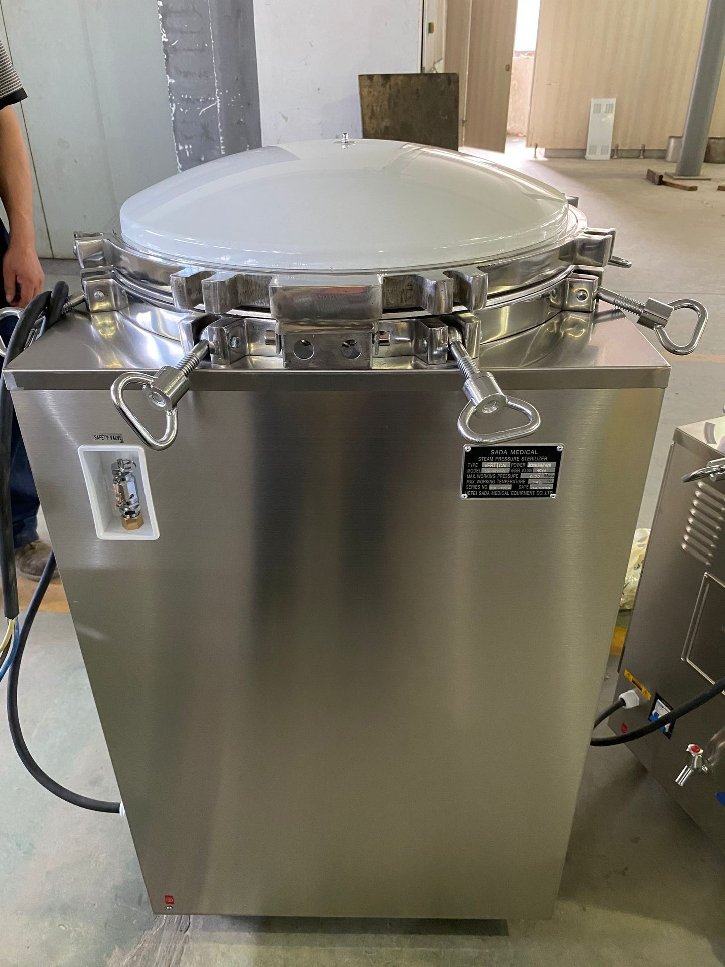 Vertical Autoclave Pressure Steam Sterilizer Top Loading VA-FD