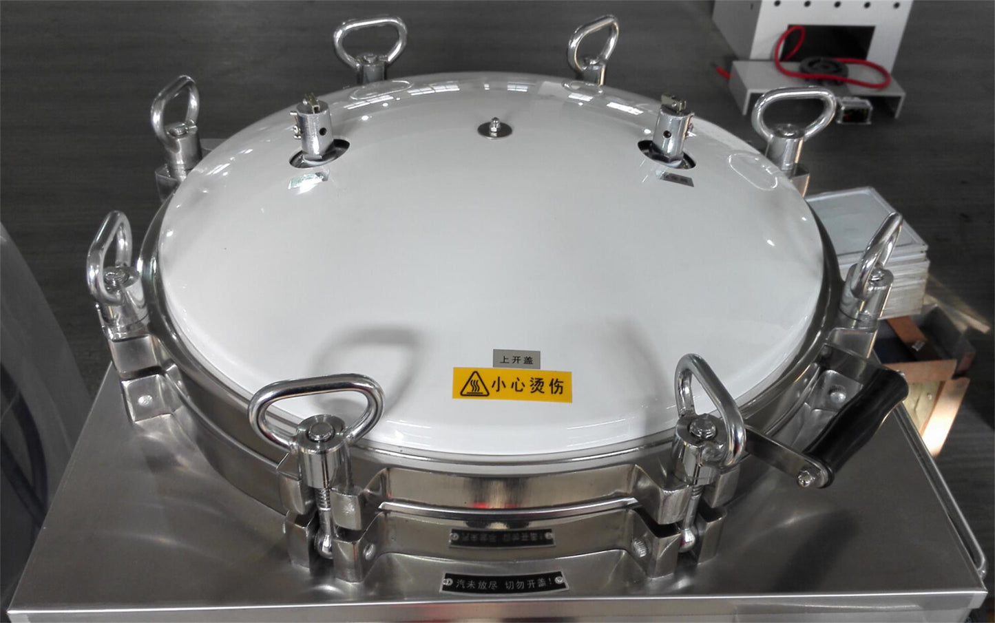 Vertical Autoclave Pressure Steam Sterilizer Top Loading VA-FD