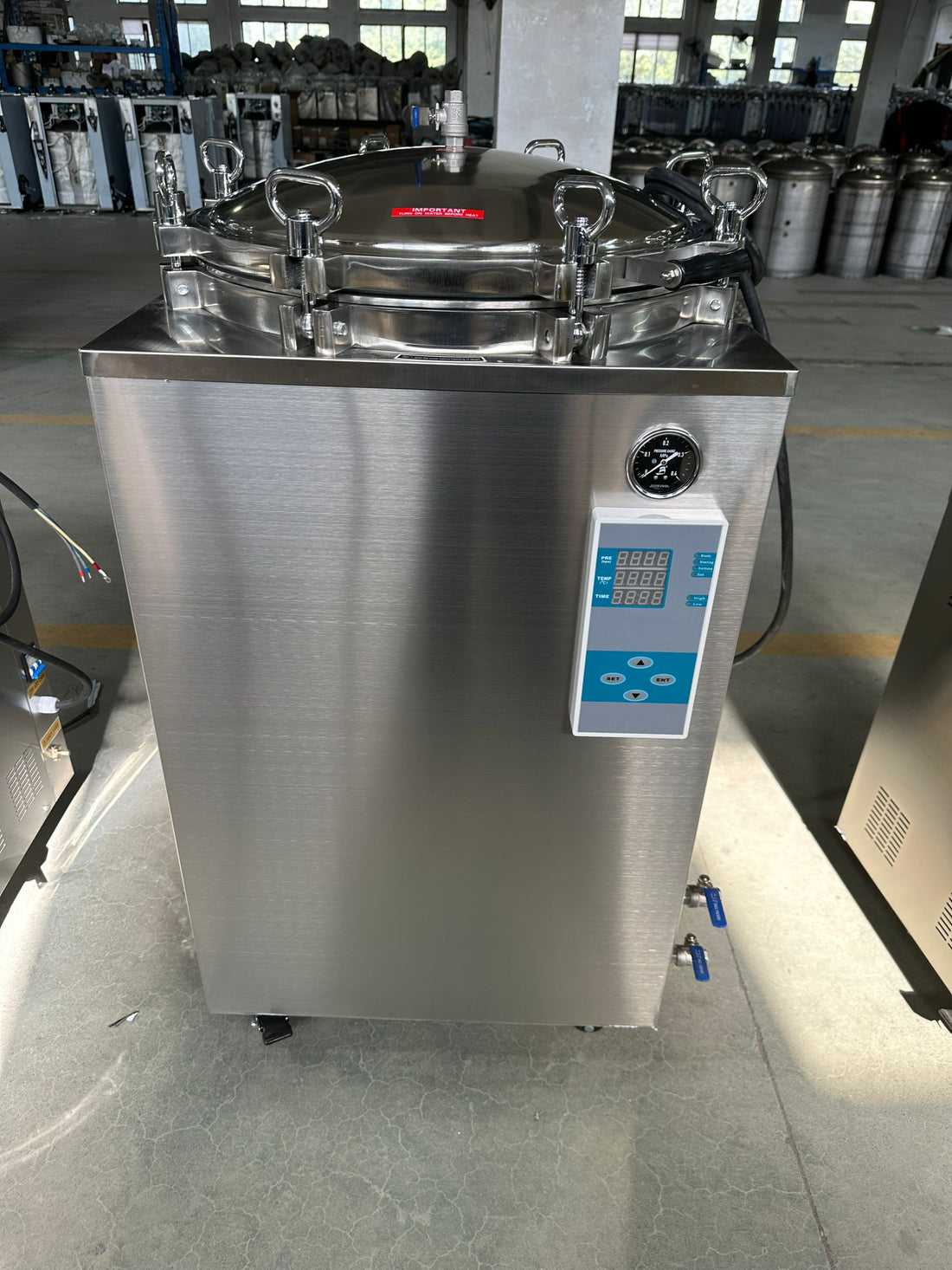 Delivered order to Canadian customers for counter pressure autoclave for canned food
