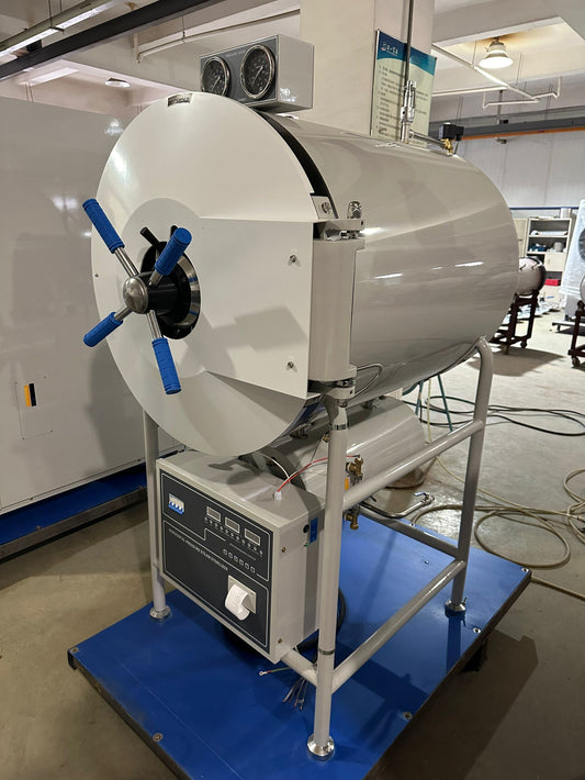 Delivered order to Greece customer-Horizontal autoclave 400L for hospital