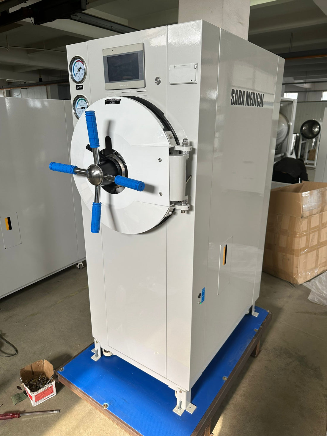 Delivered order to Kyrgyzstan for single door horzontal cylindrical autoclave with vacuum