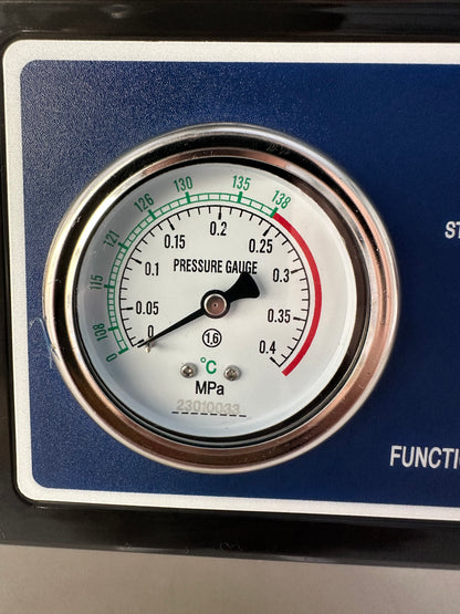 VA-SL displayed automatic vertical autoclave