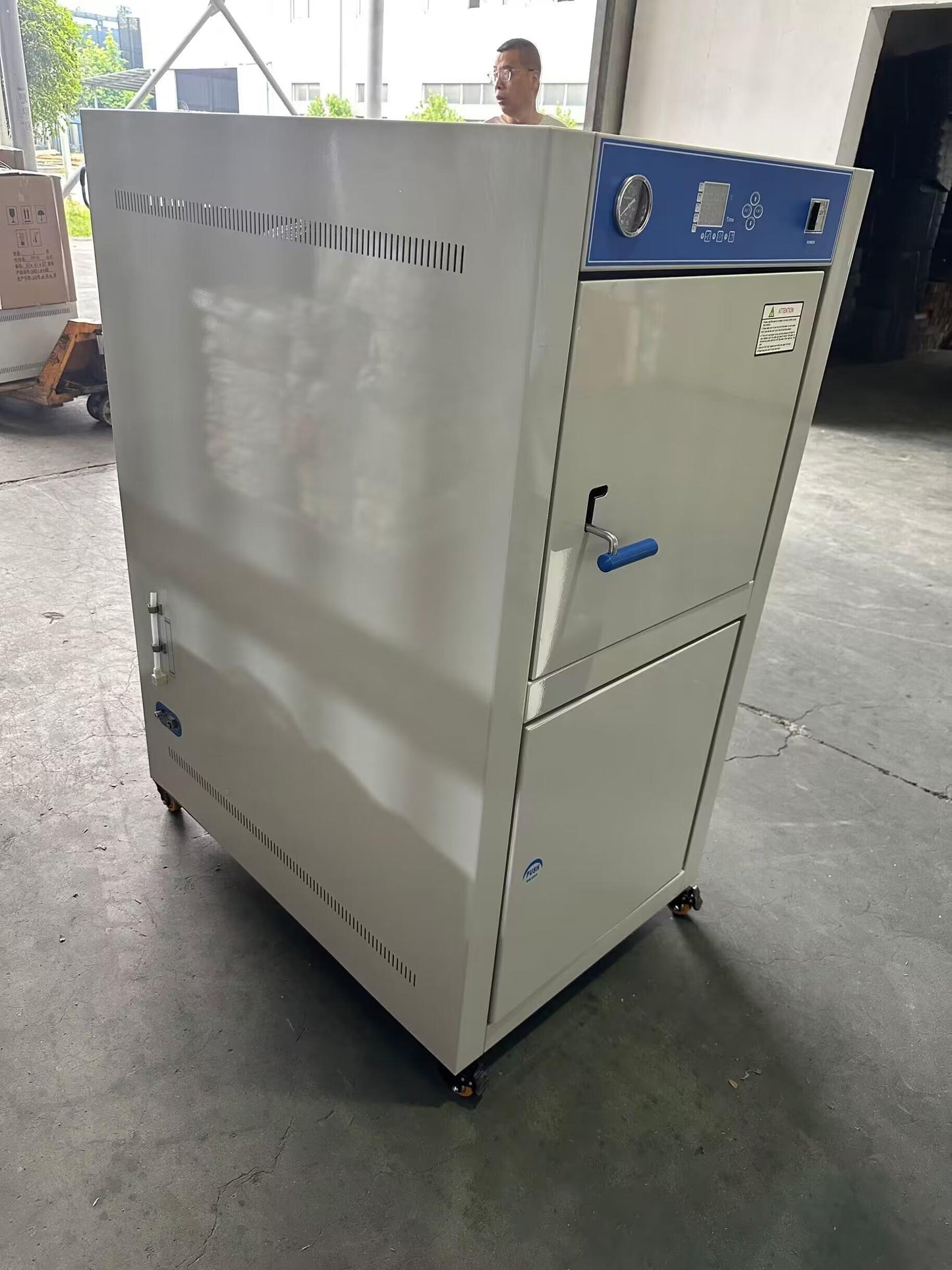 TS-DDV 100L Small horizontal type autoclave